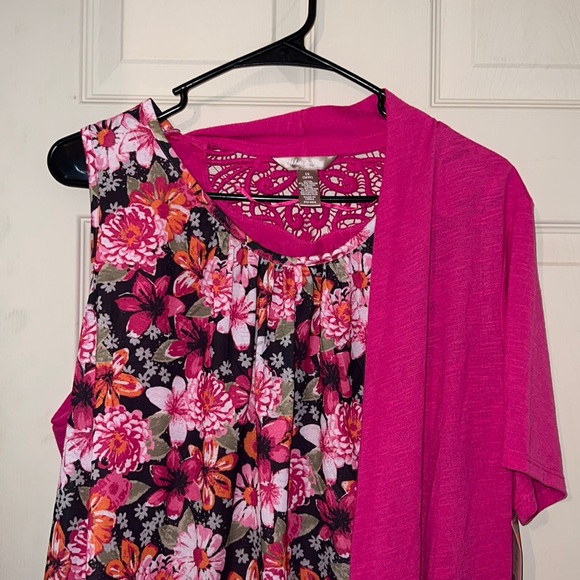 Pink Floral Blouse - Picture 3 of 4